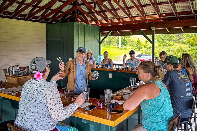 10 Bar Hawaiian Craft Chocolate Tasting Experience - The drive up from 1533 Puia Road