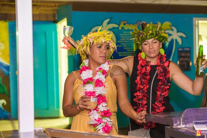 4-Hour Rarotonga Going Troppo Nightlife Tour - The final venue and the late-night reality
