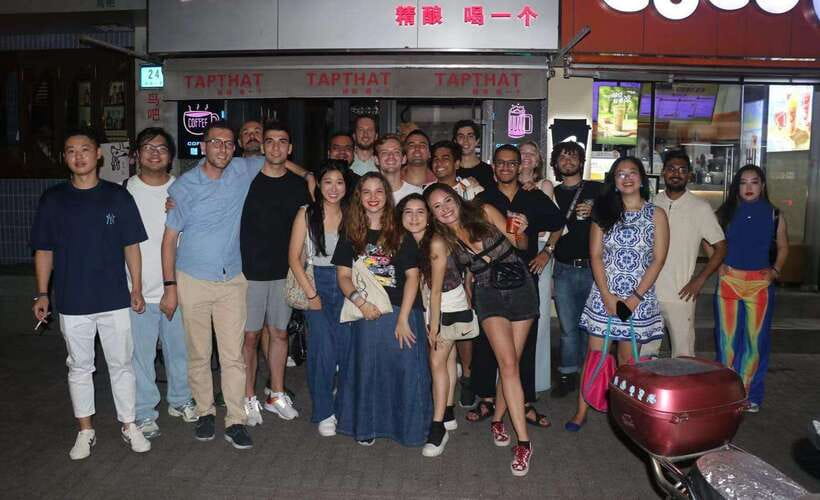 4-Hour Shanghai Pub Crawl (bars & nightclub hopping) - What this Shanghai pub crawl is really for
