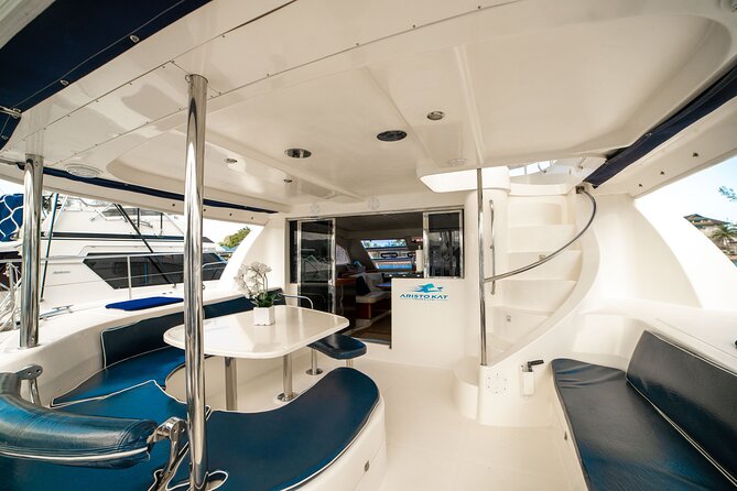 4hr Private Luxury Yacht with Snorkeling, DJ, Bar, Food - Setting sail from Montego Bay Yacht Club
