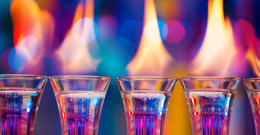 6-10 Vodka Shots Private Tasting Tour at Best Warsaw Bars - The three-hour choice adds a useful middle ground
