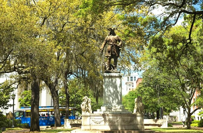 90 Minute Historic Savannah Walking Haunted Bar Pub Crawl - Key things to know before you go