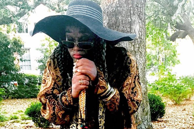 90 Minute Historic Savannah Walking Haunted Bar Pub Crawl - Colonial Park Cemetery sets the mood