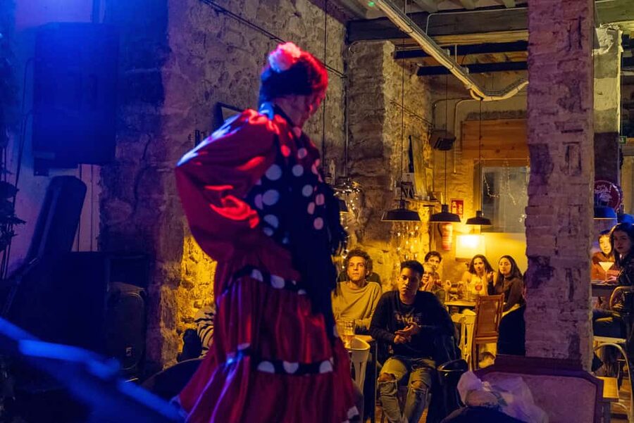 Alicante: Fusion Flamenco Show and Gastronomy at Blacky Bar - Blacky Bar on Villavieja Street