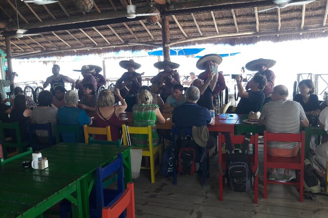 Amazing Cozumel Island Bar Tour - Welcome to Miami Cozumel and the fresh mojito stop