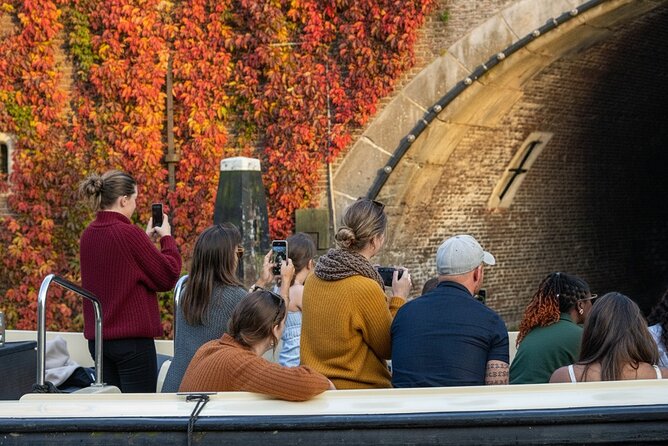 Amsterdam 90 minutes Canal Cruise with bar and snacks on board. - Flowers, churches, theaters, and smaller sights