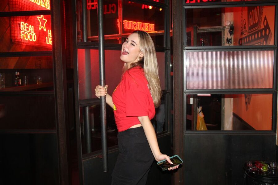 Amsterdam: City Center Bar Crawl and Nightlife Experience - The final club and the dress-code trap