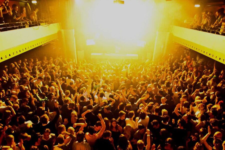 Amsterdam: Nightlife Scene 1, 2, or 3-7 Day Ticket - Should you book the Amsterdam Nightlife Ticket?