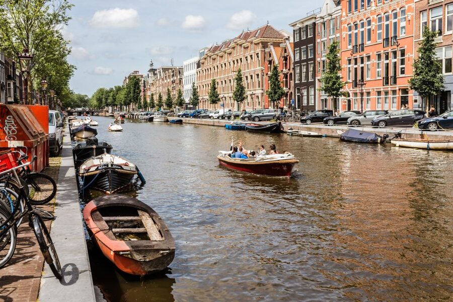 Amsterdam: Private Night Tour of Speakeasies and Bars - Booking, cancellation, and practical details