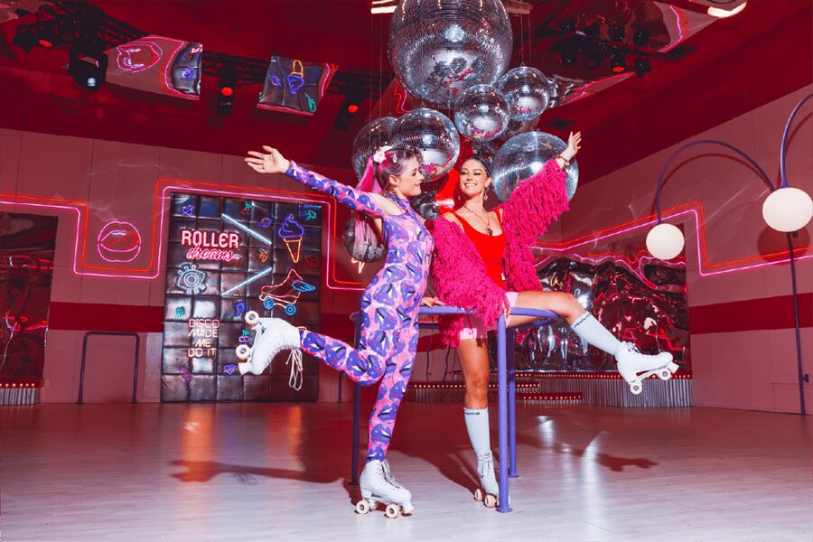 Amsterdam: Roller Dreams & Amsterdam Nightlife Experience - Key points at a glance