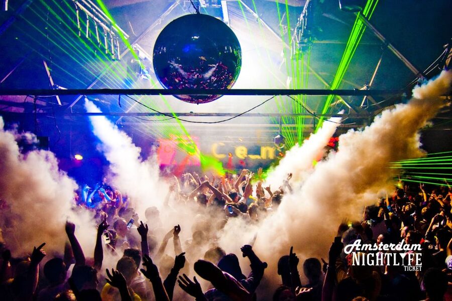 Amsterdam: Tour De BonTon Club Tour and 20+ Nightclubs Entry - Who will get the most from this experience