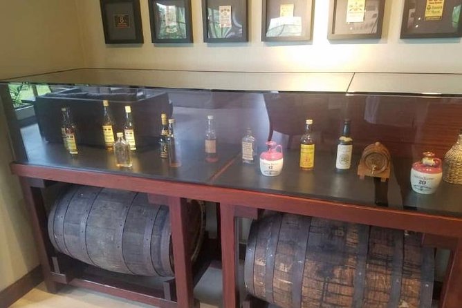 Appleton Estate Rum and Floyd's Pelican Bar Tour - Who will enjoy this day most