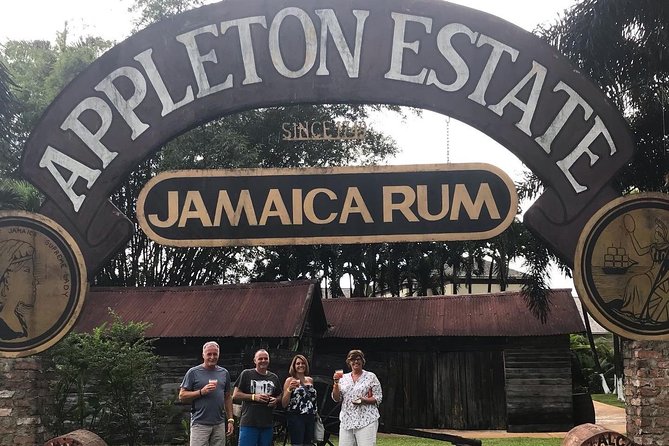 Appleton Rum Factory, Ys Falls, Black River Safari, Floyd’s Pelican Bar - Who should book this Jamaica tour?