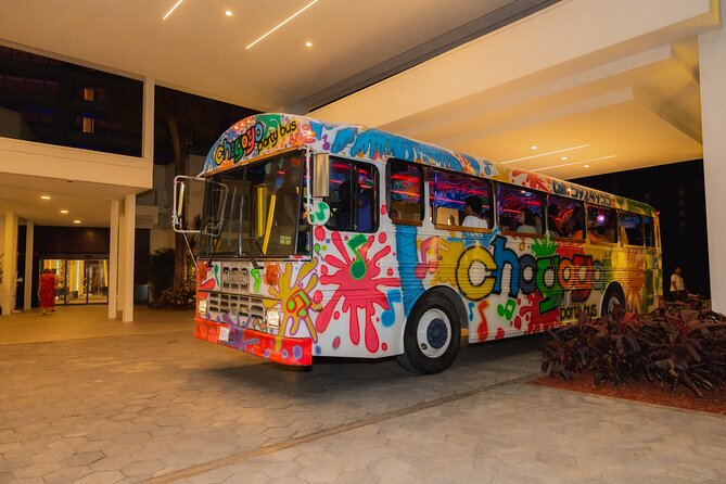 Aruba Nightlife and Barhopping on Chogogo Party Bus - Stop One: Komedo Tapas and Cocktail Lounge