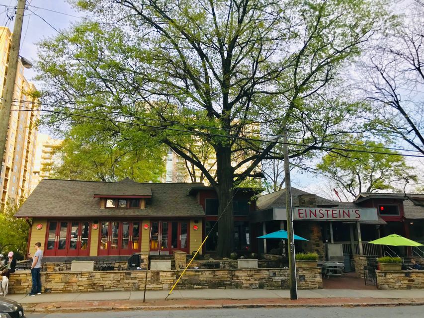Atlanta: Food & Cocktail Tour - How the food unfolds across four restaurants
