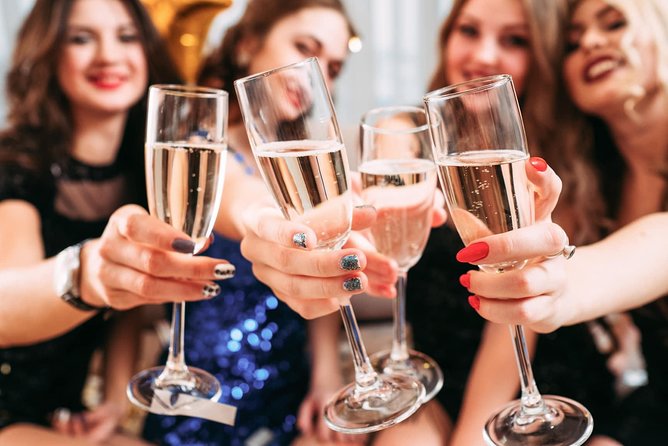 Bachelorette Party Bus Club Crawl - Starting at 8:30 p.m. on the Strip