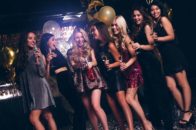 Bachelorette Party Club Crawl - The 8:30 pm meeting point on West Flamingo Road