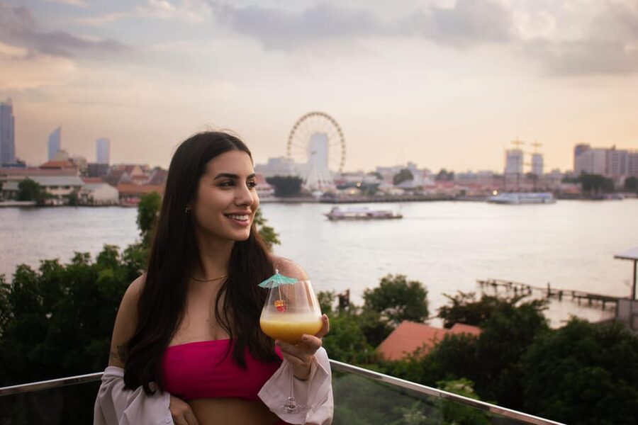 Bangkok: Dark Waters Rooftop Bar at Ten Six Hundred - The Chao Phraya view and photo opportunities