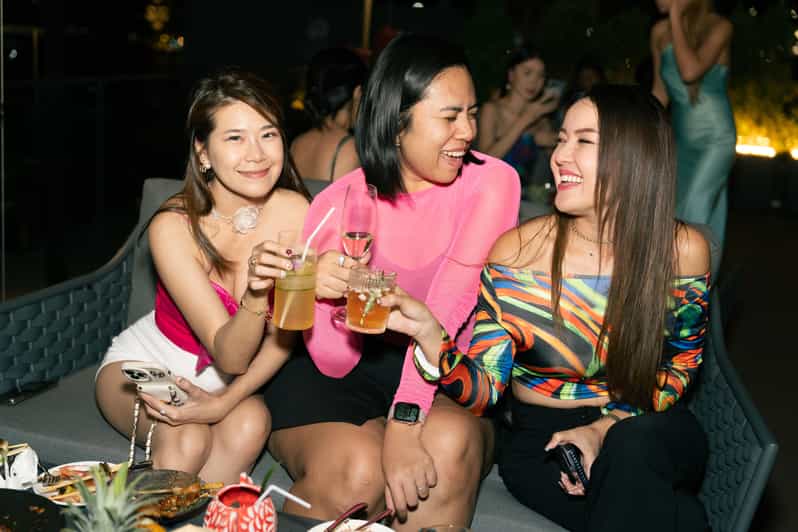Bangkok: Dark Waters Rooftop Bar at Ten Six Hundred - Craft cocktails, tasting, and gourmet tapas