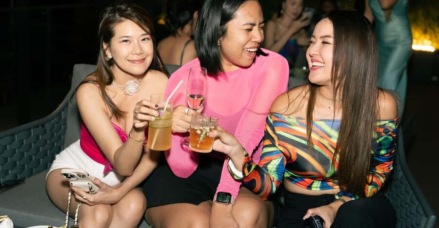 Bangkok: Dark Waters Rooftop Bar at Ten Six Hundred - What your 90 minutes can include