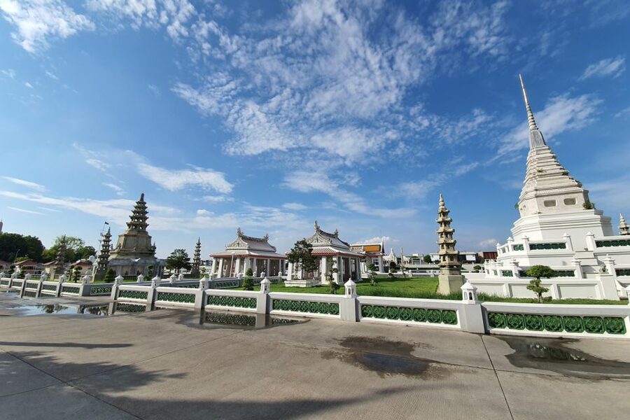 Bangkok: Historical Temples Tour & Hidden Bar at Sunset - Key things to know before you book