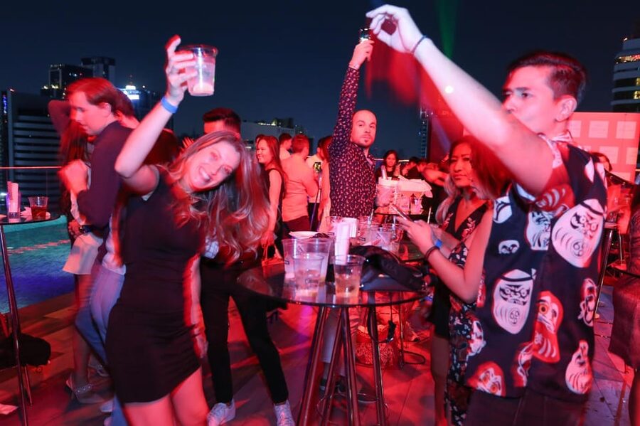 Bangkok: RedSquare Rooftop Bar at Novotel Sukhumvit 4 - How the value compares with other Bangkok rooftop bars