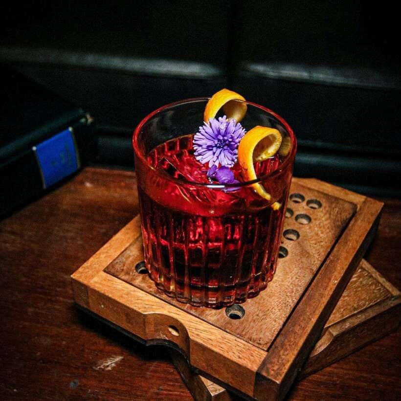 Bangkok: The Speakeasy Rooftop Bar At Hotel Muse - The best way to plan your visit
