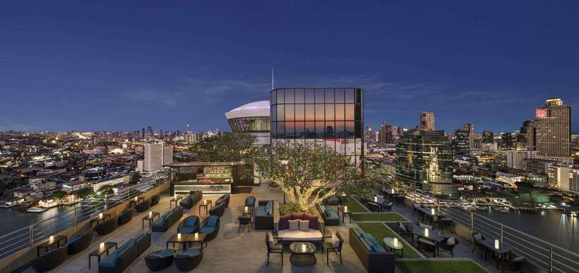 Bangkok: ThreeSixty Rooftop Bar at Millennium Hilton - The food and drink packages