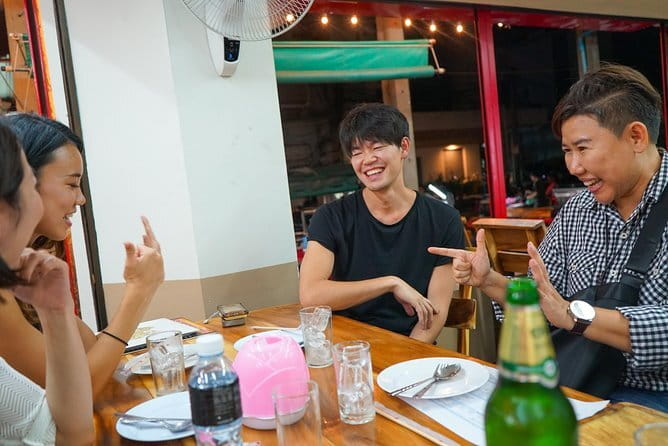 Bangkok Tuk Tuk Night Tour with food & drinks in Siam & Silom - Siam: an open-air first meal