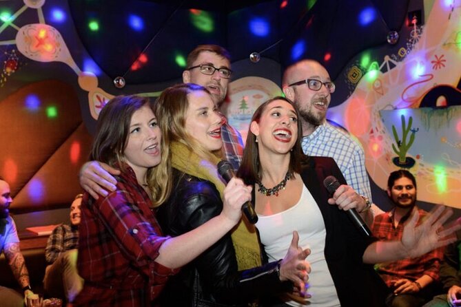 Bar Crawl Benidorm: 4 Venues 1 Night Including Karaoke & Drinks - Queen’s Arms Turns the Crawl Into Karaoke