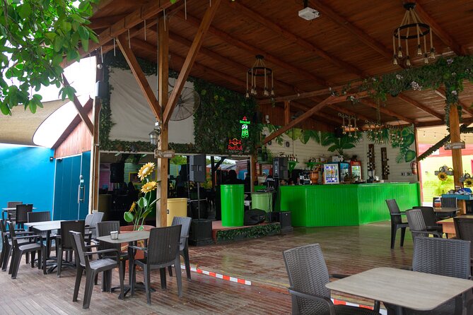 Bar Crawl in Punta Cana - Havana Bar and the Cuban touch
