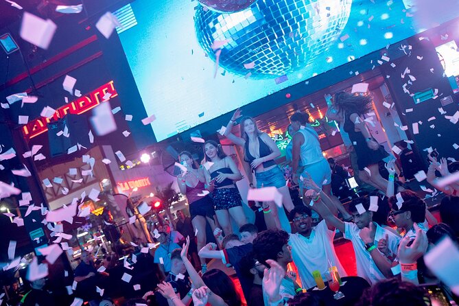 Bar Crawl Madness Tour in Cancun - Key things to know before booking