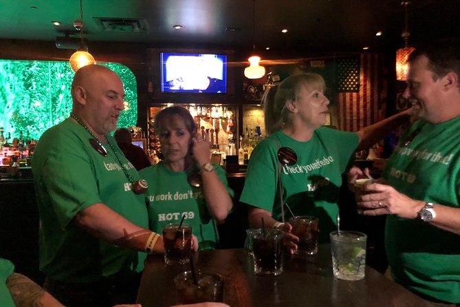 Bar Crawl On Fremont Street in Las Vegas - Guides can make or break the evening