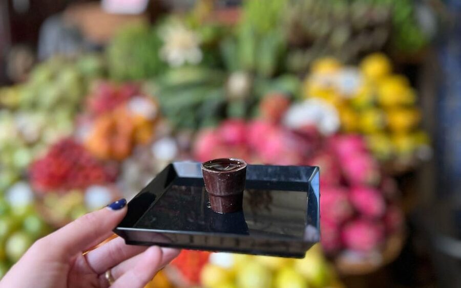 Bar hopping & Poncha Workshop in Funchal - Ginja in a chocolate cup