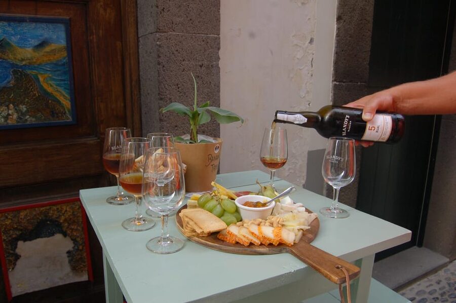 Bar hopping & Poncha Workshop in Funchal - What the $106 price really covers