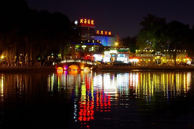 Beijing Imperial Dining Experience at Bai Jia Da Yuan Restaurant with Houhai Lake Bar Tour - What the four-hour evening is really offering