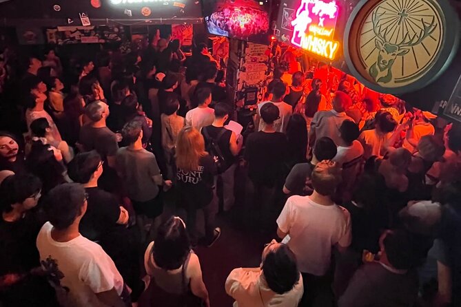 Beijing Nightlife with a Local Friend Bars Social and Culture - The second stop: herbal cocktails and Chinese medicine