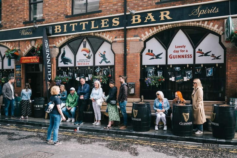 Belfast: A 5 Stop Sunday Brunch Tour with Cocktails - Stop five: finishing with a social Belfast brunch