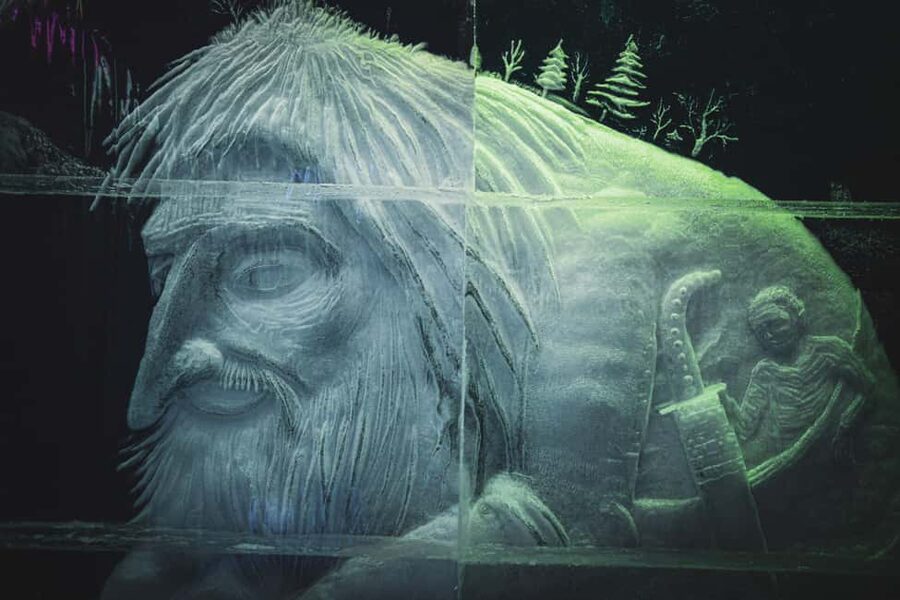 Bergen: Magic Ice Bar Entry Ticket with Welcome Drink - Entering Bergen’s sub-zero art gallery
