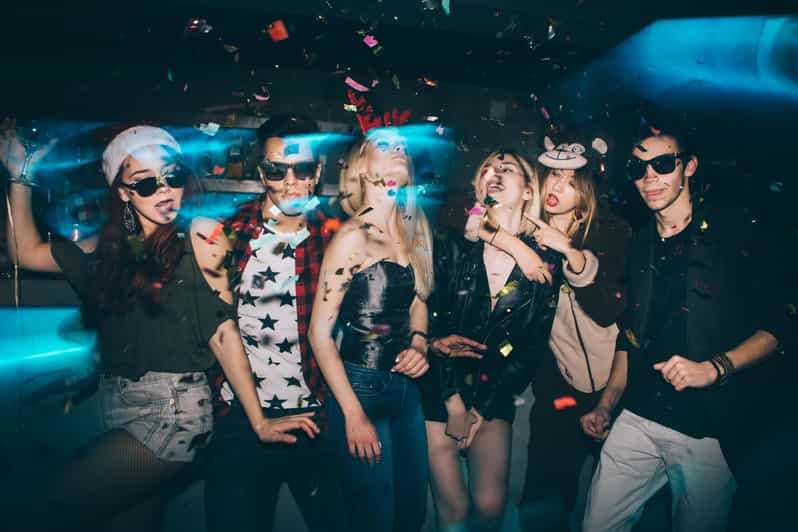 Berlin: Bar & Party Tour with Free Shots & VIP Club Access - VIP club access finishes the night