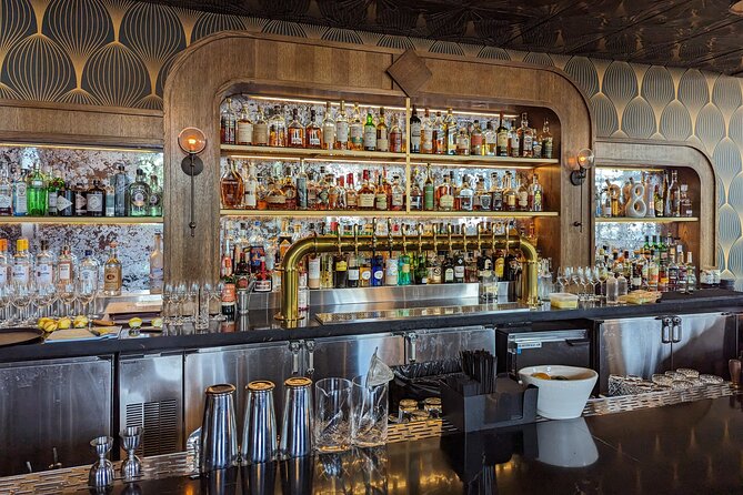 Best All-Inclusive Vintage Cocktail Tour: Speakeasy Nashville - Stop one: a downtown introduction to Prohibition