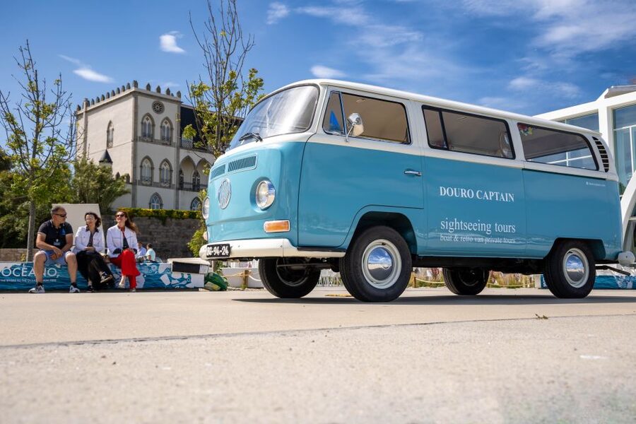Best views to Porto from Gaia. VW Kombi tour with cocktail - Five things to know before you book