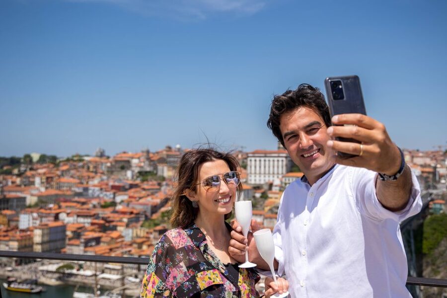Best views to Porto from Gaia. VW Kombi tour with cocktail - The value of $223 for two people