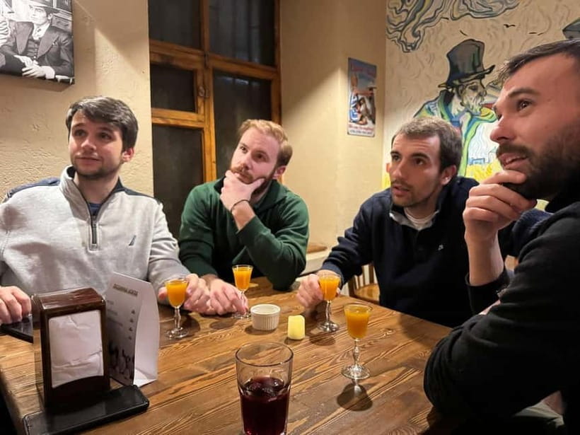 Bishkek Nightlife:How Metropolis Lives(Taste Crafted Drinks) - Final stop: one cocktail in a social bar