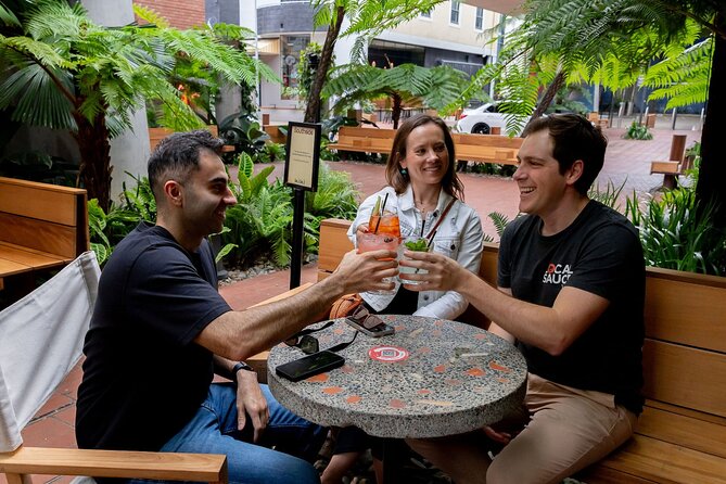 Brisbane Small Bars and Street Art Tour - Who should choose Thursday or Saturday?