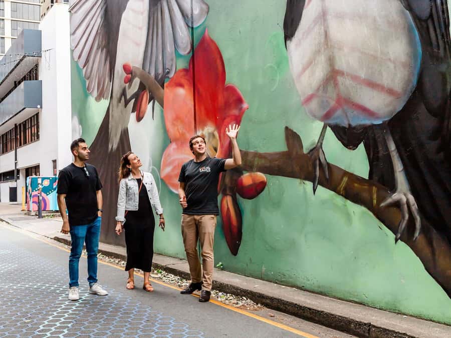 Brisbane: Small Bars and Street Art Tour with a Drink - Why this Brisbane night out works