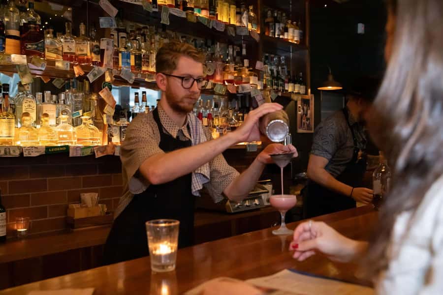 Brisbane: Small Bars and Street Art Tour with a Drink - Three bars, with a different feel each time