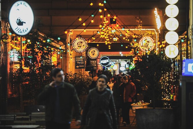 Budapest Night Tour with Drinks, Ruin Bars and Club - Starting near the Great Synagogue