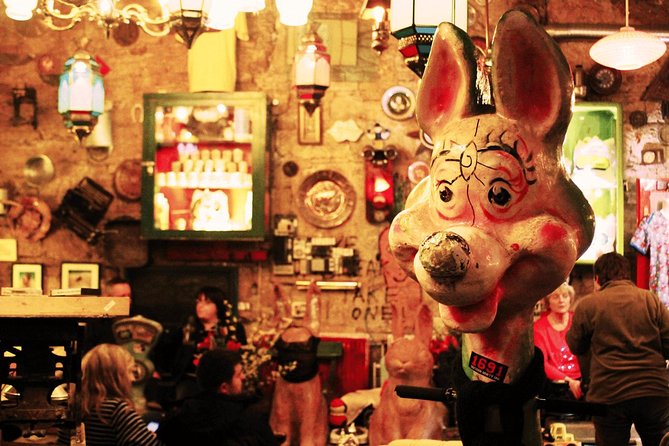 Budapest Ruin Bars Evening Walking Tour with Drinks & Street Food - Starting beside the Dohány Street Synagogue