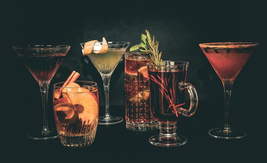 Budapest: Sunset Cocktail Cruise - Cocktails, service, and the onboard atmosphere
